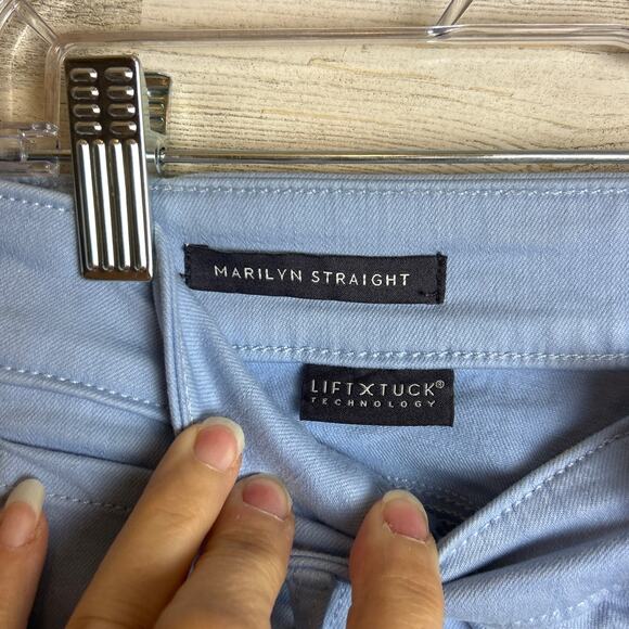 NYDJ Women’s 2 Light Blue Marilyn Straight Leg Zip Denim Jeans - Picture 4 of 7